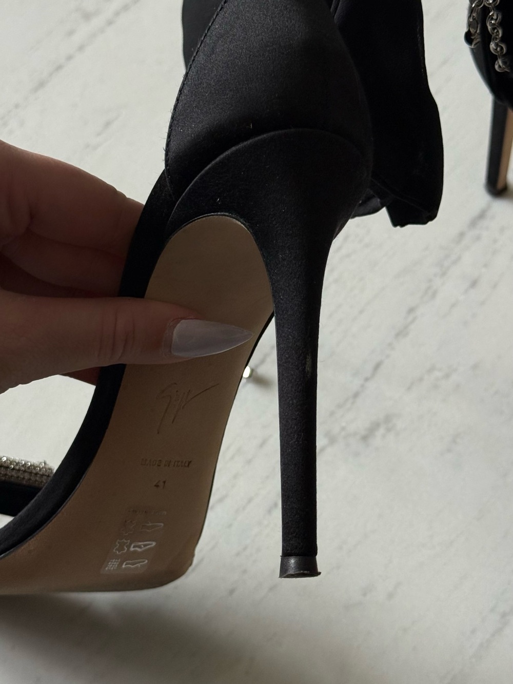 Giuseppe Zanotti Black Satin Bow & Crystal Stiletto Sandals - Picture 4 of 6